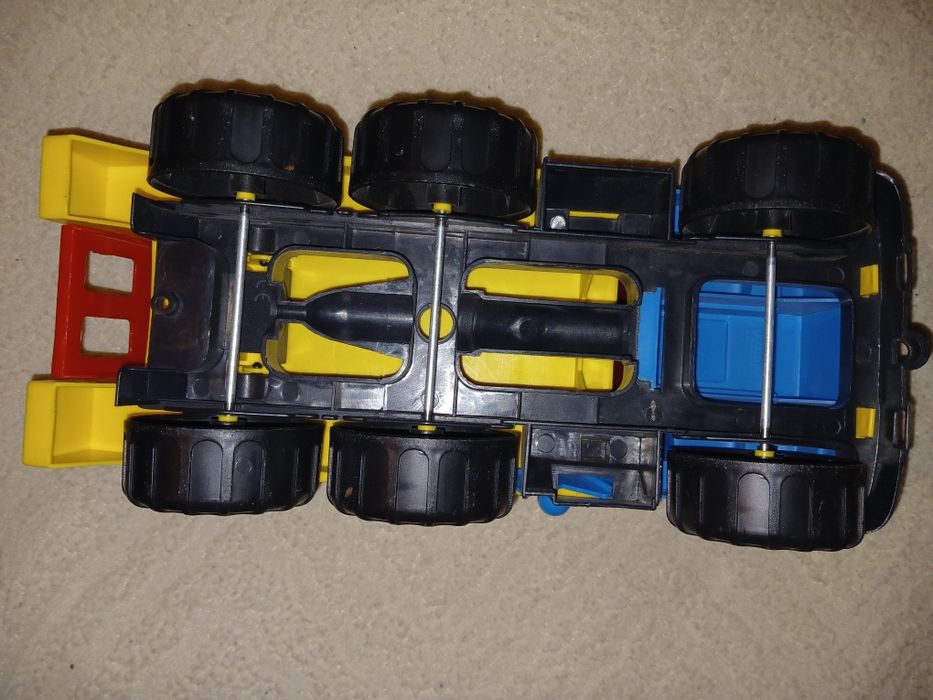 Сміттєвоз. Мусоровоз. Wader