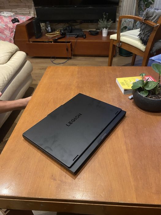 Lenovo Legion 5 pro (16” AMD 2025)