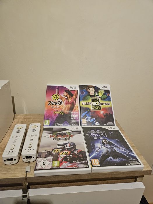 Konsola Nintendo Wii +Pady Gry