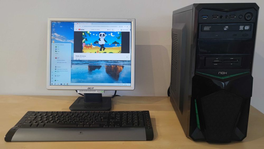 Computador Desktop + Monitor + Teclado sem fios + rato