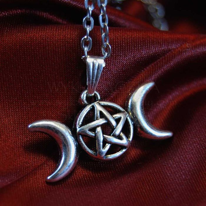 Wicca Pentakl pentagram półksiężyc amulet talizman