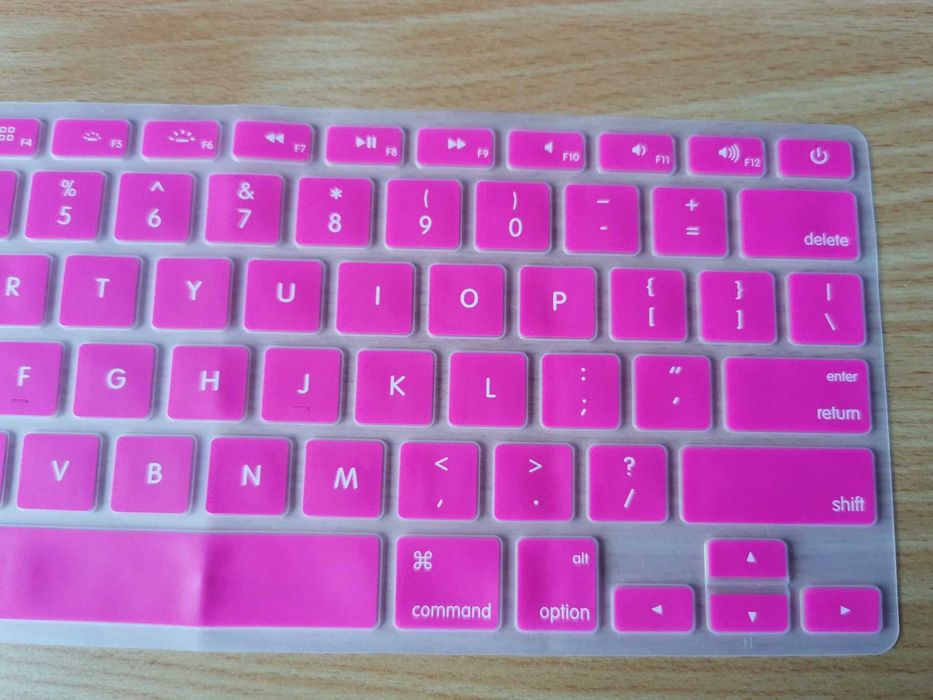 Capa Silicone para teclado Rosa
