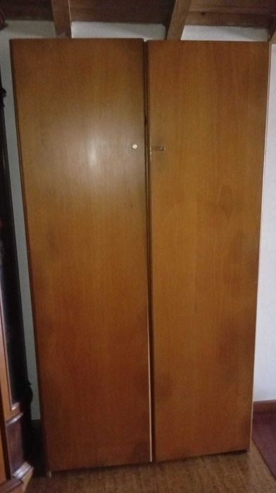 Moveis de casa antigos que já não são usados