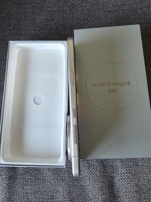 Vendo Honor Magic 8 pro