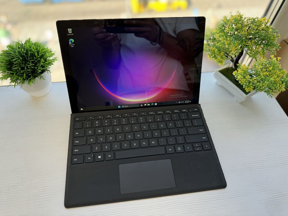 Microsoft Surface Pro 4  IPS 12.3" 3K IPS i5 8/256GB Wifi !