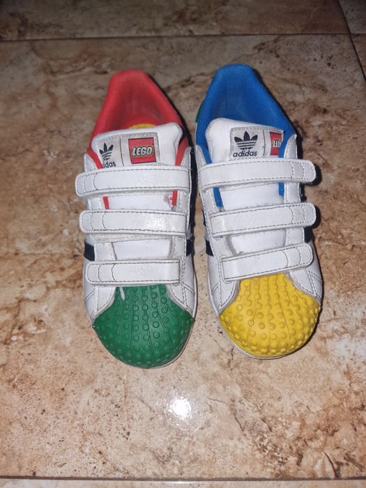 Sapatilha adidas