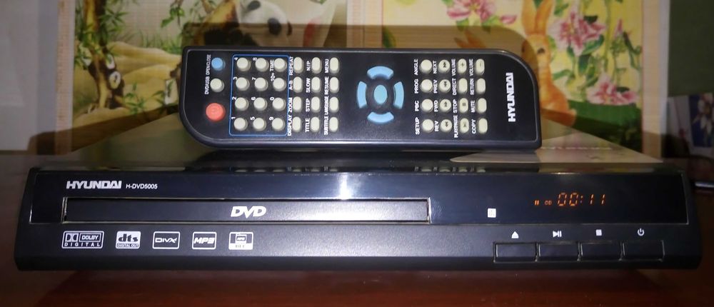 DVD програвач Hyundai