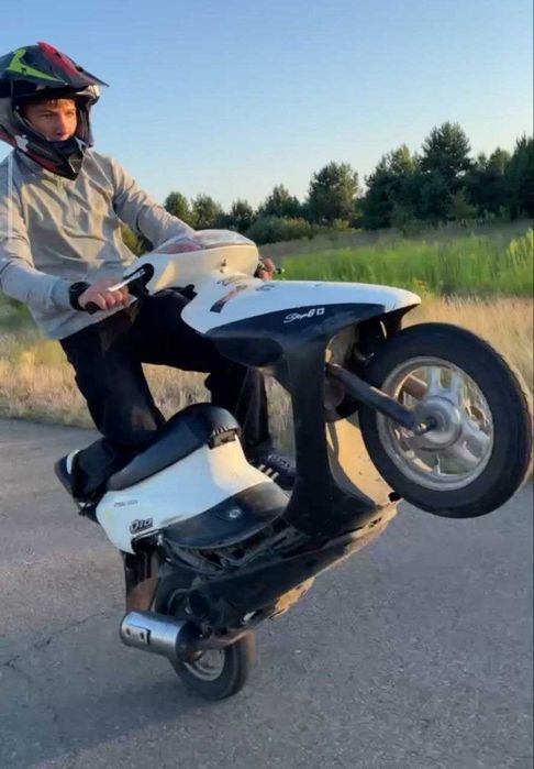 Продам скутер honda dio af34