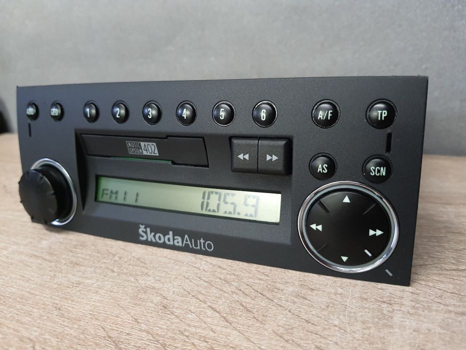 Radio samochodowe Skoda MS 402 / Fabia MK1 Zadbane. + kod Kaseta