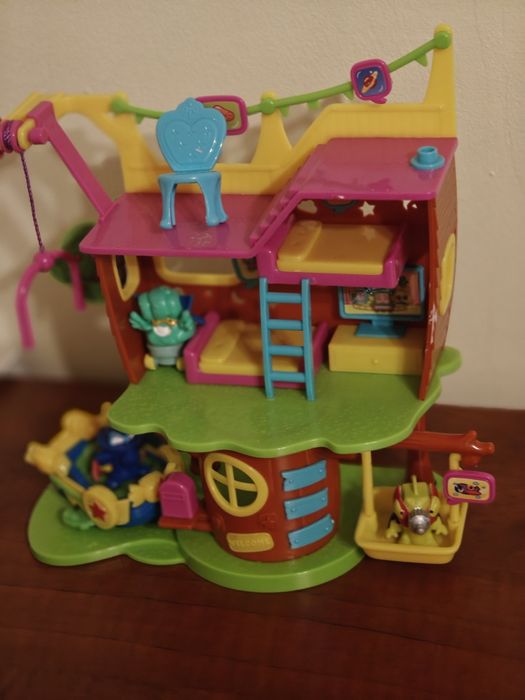 Zestaw do zabawy, domek