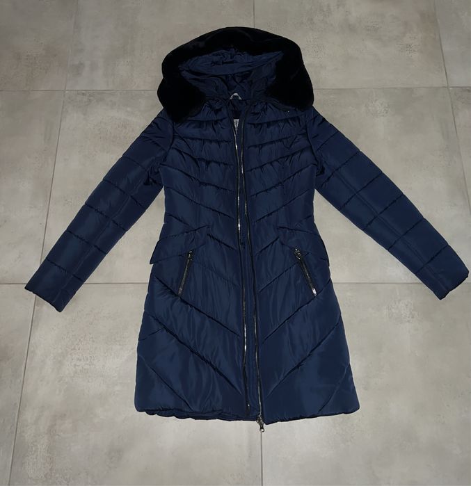 Зимова куртка синього кольору