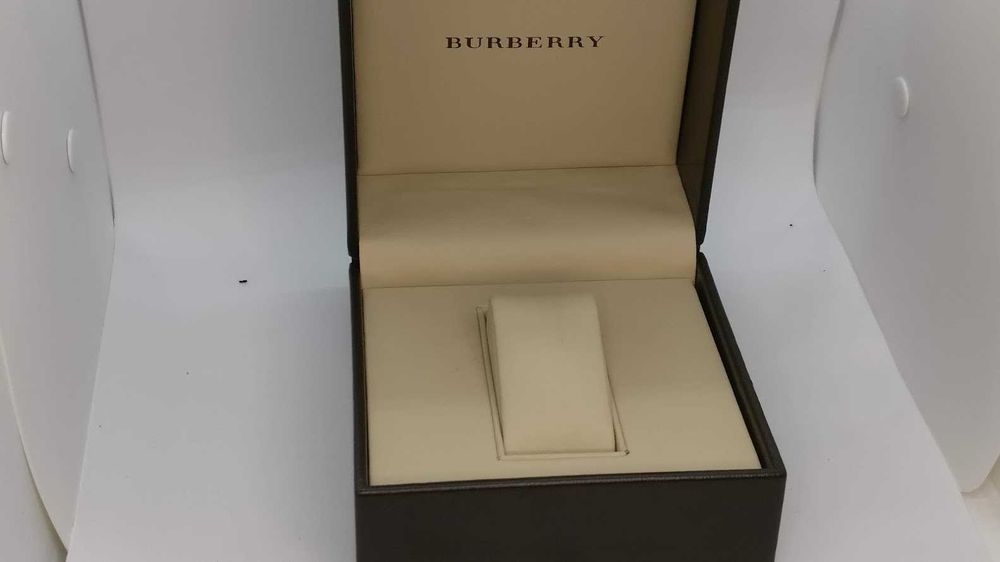 Caixa de relógio Burberry