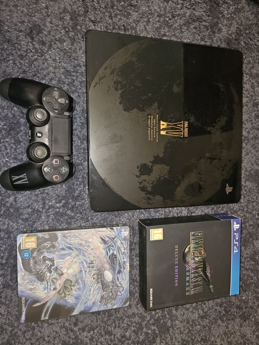 PS4 Slim 1TB Final Fantasy XV Luna Edition + Comando + Jogos