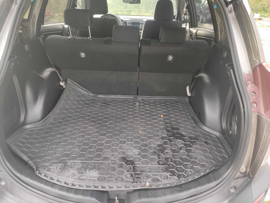 Розборка Toyota RAV4 2013