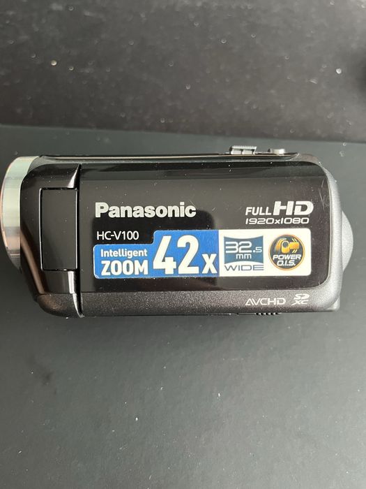 Kamera Panasonic HC-V100