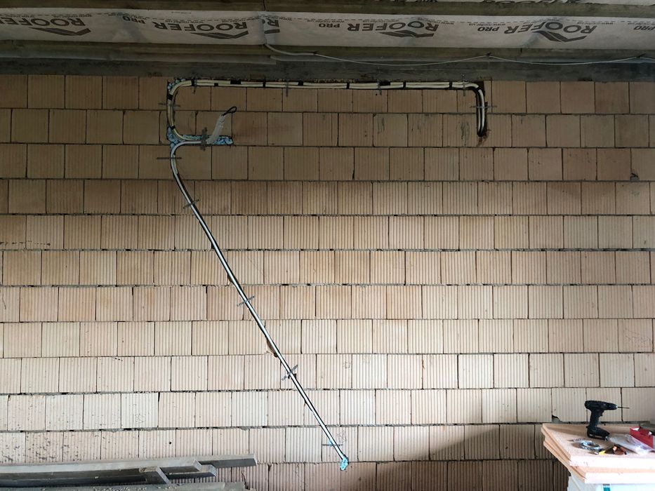 Обслуговування , та встановлення Кондиціонерів, закладка магістралі.