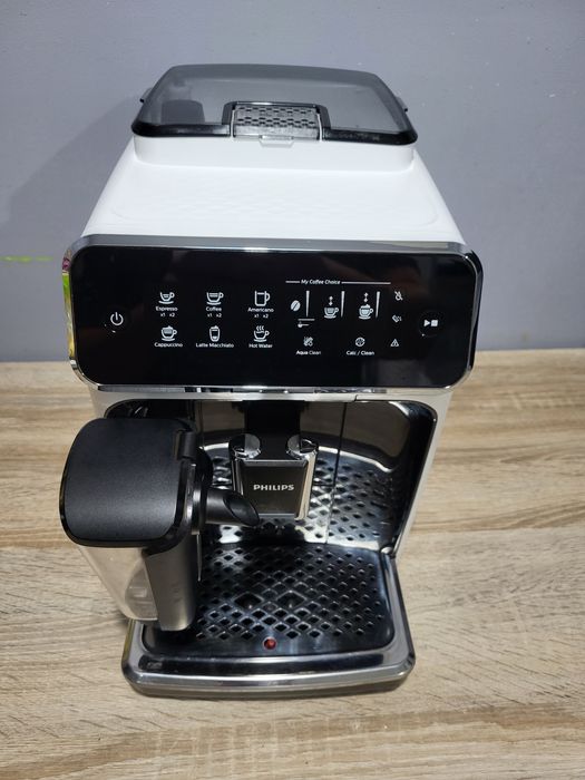 Ekspres ciśnieniowy Philips Lattego ladny