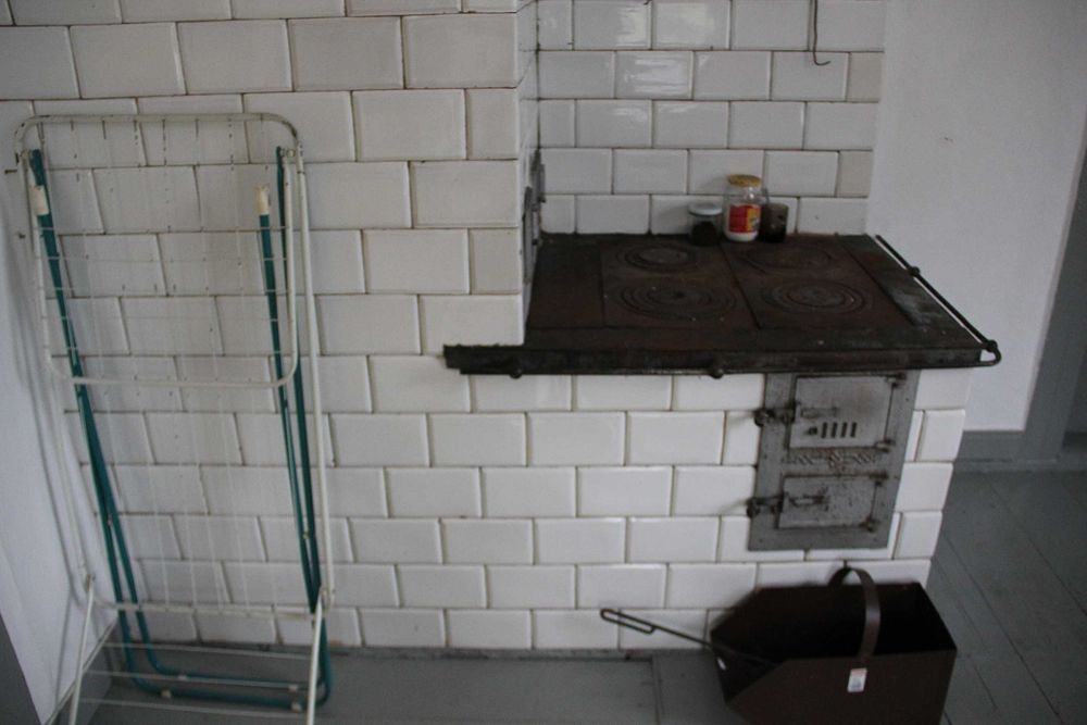 WYNAJMĘ Dom Na Wsi 60m2 Działka 4 Pomieszczenia 2 Piece Łazienka