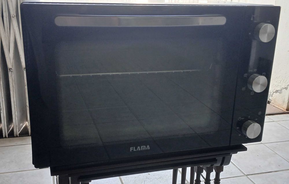 Mini forno FLAMA 1547 FL