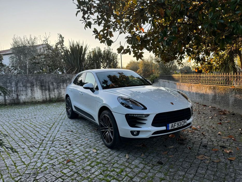 Porsche Macan PDK