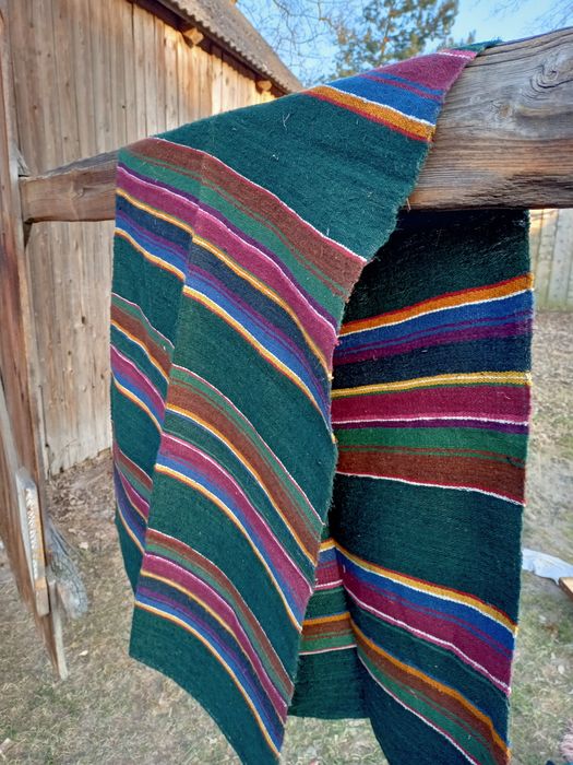 Stara wełniana narzuta