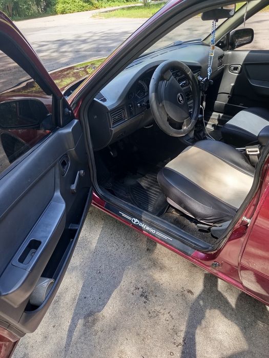 Продам автомобіль Daewoo nexia