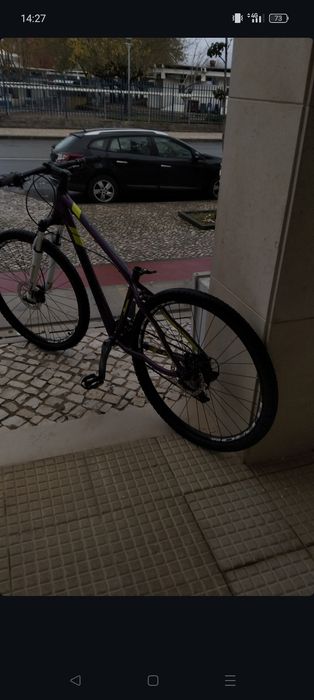 Bike usadas com perfeito aspectos e boa pra manusea