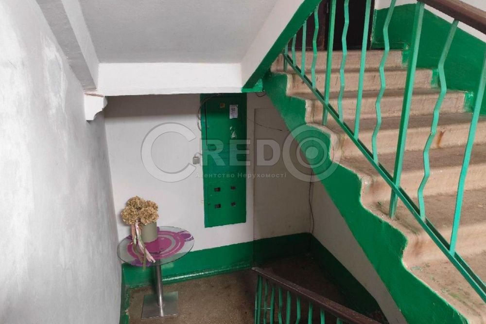 Продаж. 95 квартал. проспект Миру,48.