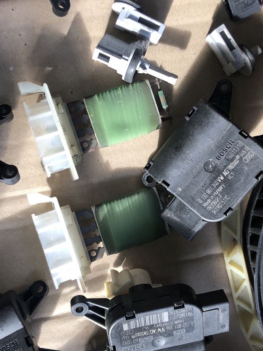 Моторчик 1K0963235G 1K0963235G/F  3C0907521D Skoda VW Seat