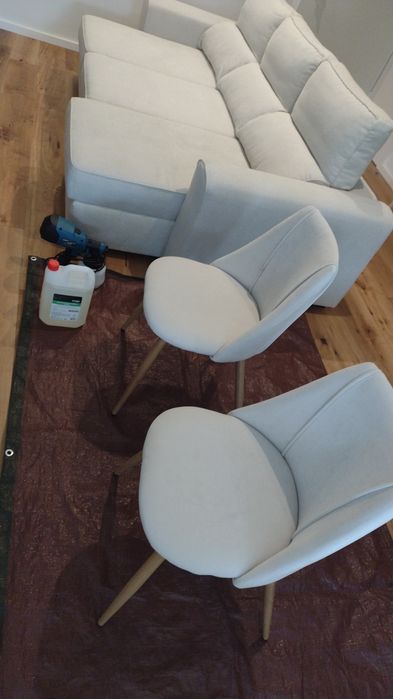 Limpeza de estofos colchões sofás carpetes tapetes e alcatifas