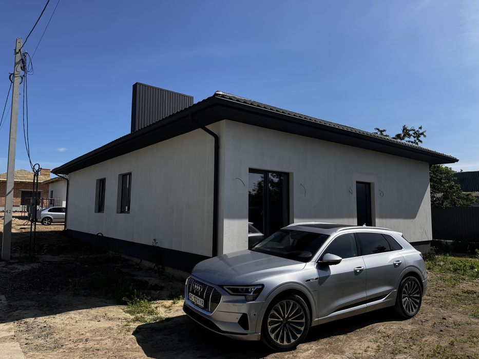 Часний будинок дуплекс із газом