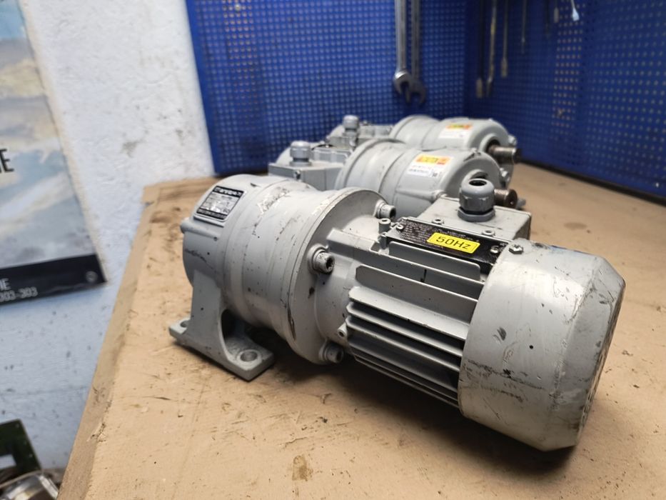 Przekładnia 22/min 0,18kW reduktor motoreduktor  prosta napęd