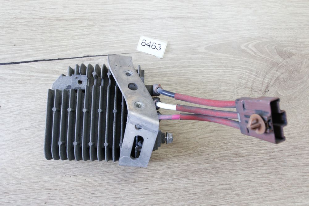 8463 Rezystor biegu wstecznego, regulator napięcia Goldwing Gl1800