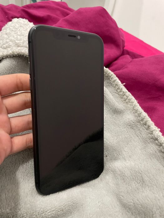 Iphone 11 da cor preta