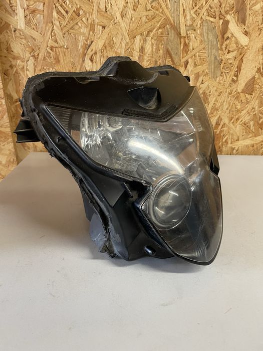 Lampa przednia przód Suzuki gsxr k4-k5 600 i 750