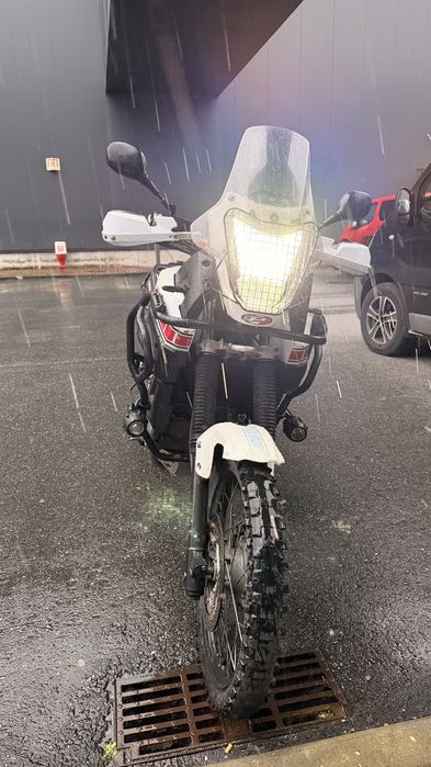 Yamaha Tenere XT 660z.         (SÓ ESTE F. DE SEMANA, 4550)
