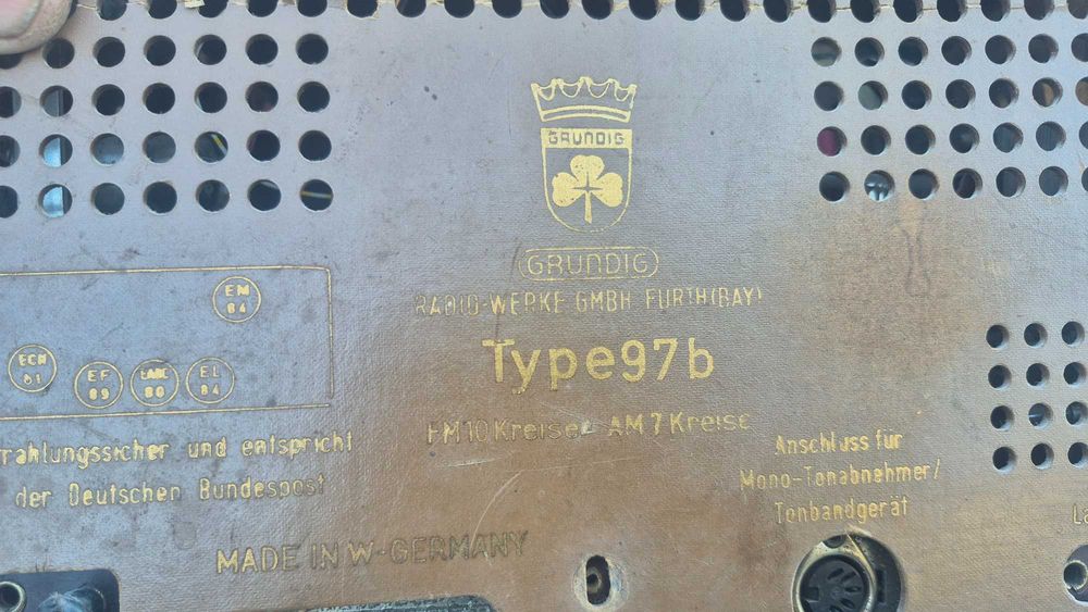 Grundig typ e97b