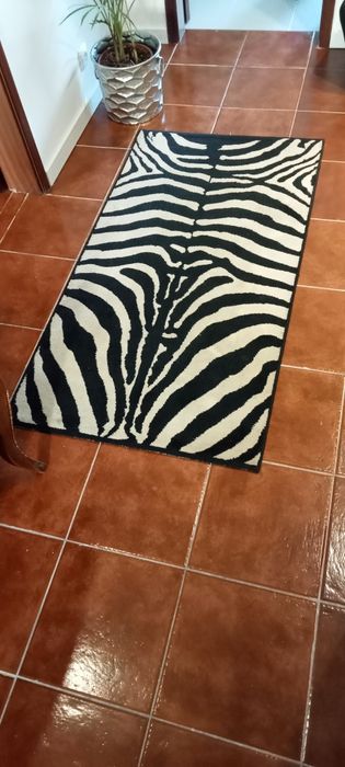 Tapete imitação zebra