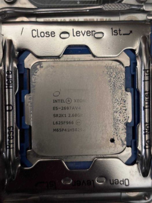 Сервер HPE ProLiant DLЗ80 Gen9