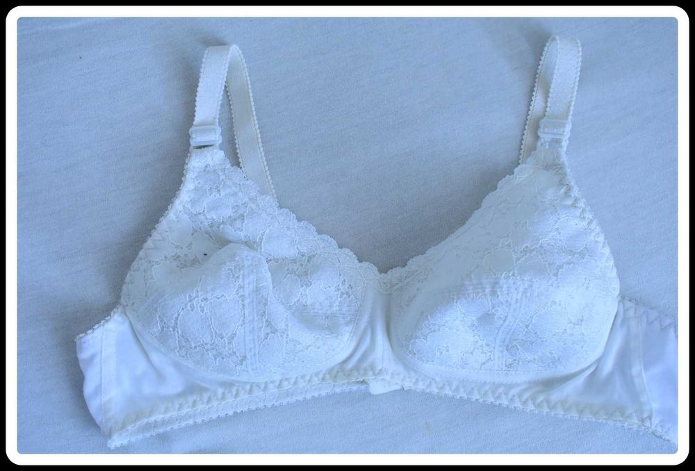 Jasny biustonosz rozmiar ok 70 B