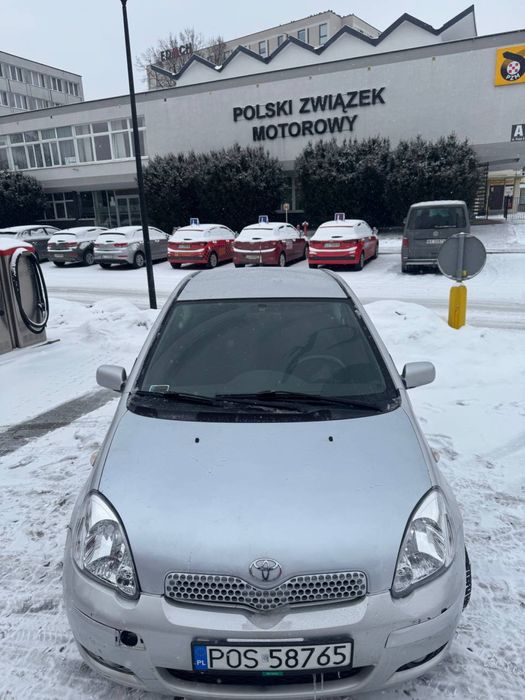 Toyota Yaris 2004r – 1.0 benzyna – Automat 131 tys. km – Salon Polska
