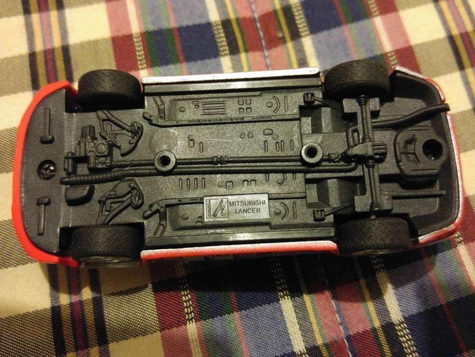 Miniatura Mitsubishi lancer
