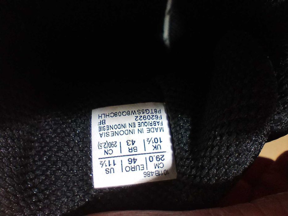 buty sportowe turystyczne Asics  46