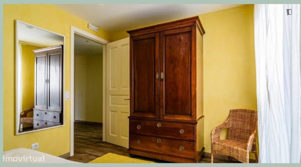 Quarto - localizado em Sintra Lisbon
