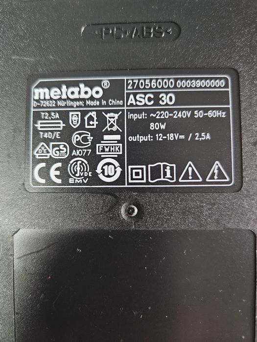 Ładowarka metabo używaną w super stanie