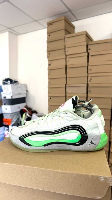#4241 Nike Jordan Luka 4 [US 8|26 cm]