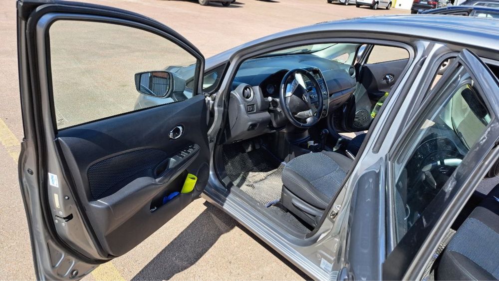 Nissan Versa Note 2014p. 1.6 Газ-бензин. 192 miles !!!