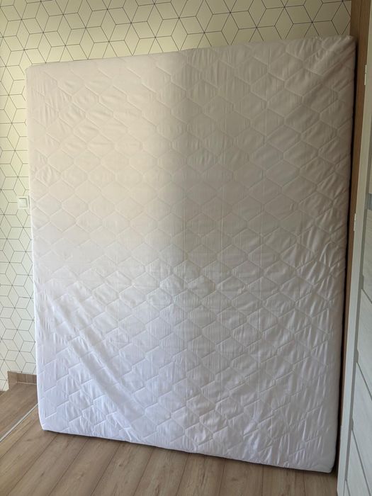 Meterac piankowy 160x200 Twardy