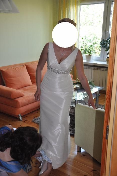 suknia ślubna z tafty