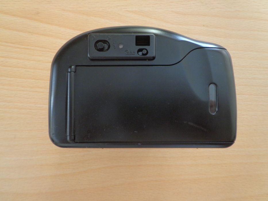 Auto-Wind Camera64739574588673121